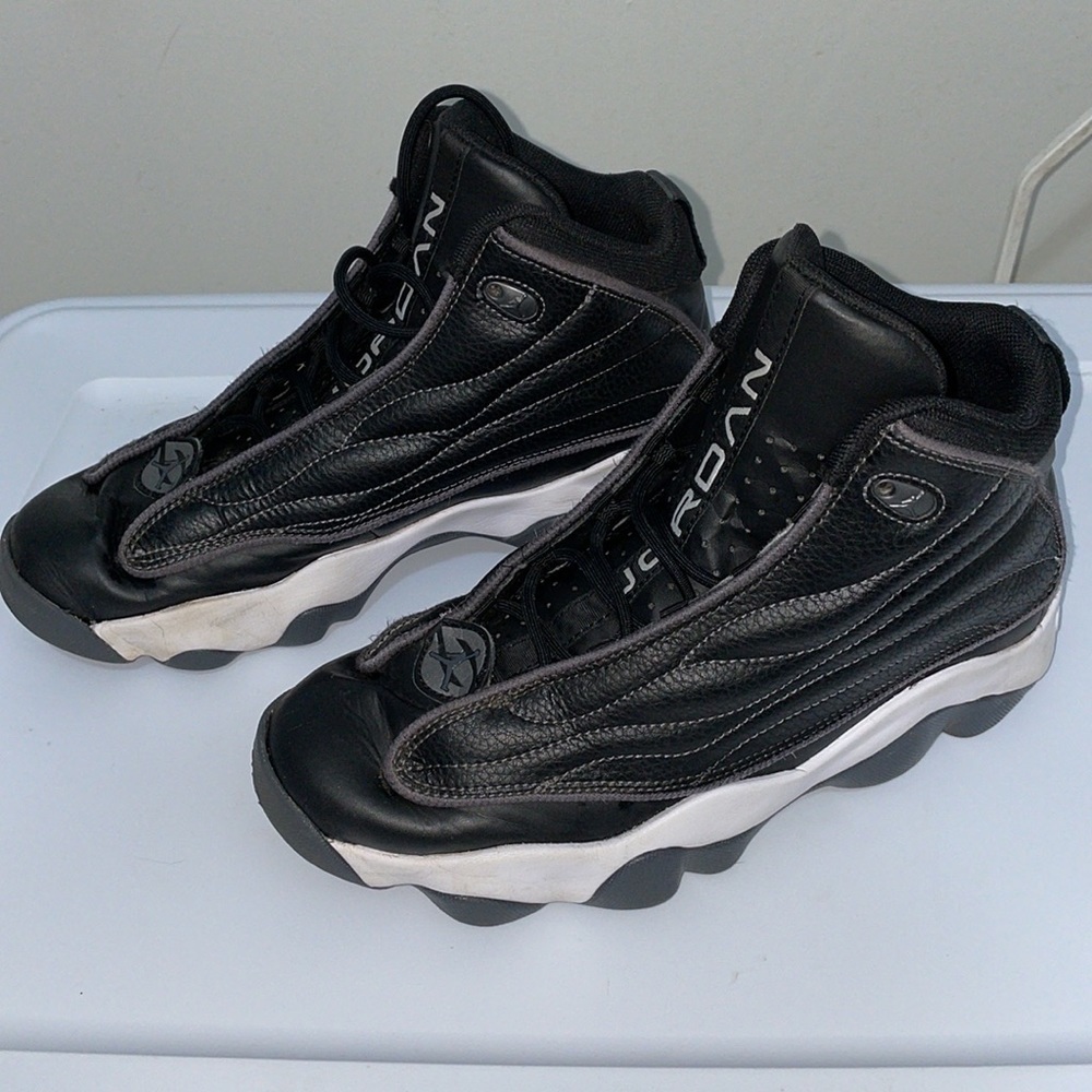 Nike Air Jordan Pro Strong Size 7 Big Kid Youth in great condition